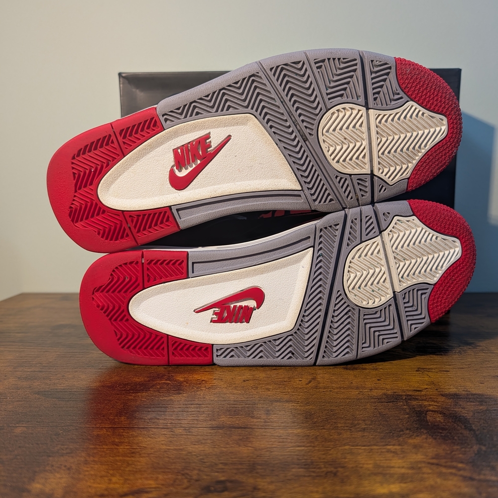 Air Jordan 4 Retro "Bred Reimagined" (2024)
Style Code: FV5029-006 - Picture 7 of 10